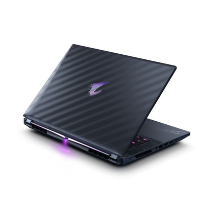 Laptop Gigabyte AORUS MASTER 16 BYHC5PTE64SP 16" 32 GB RAM 1 TB SSD Spanish Qwerty Qwerty Portuguese